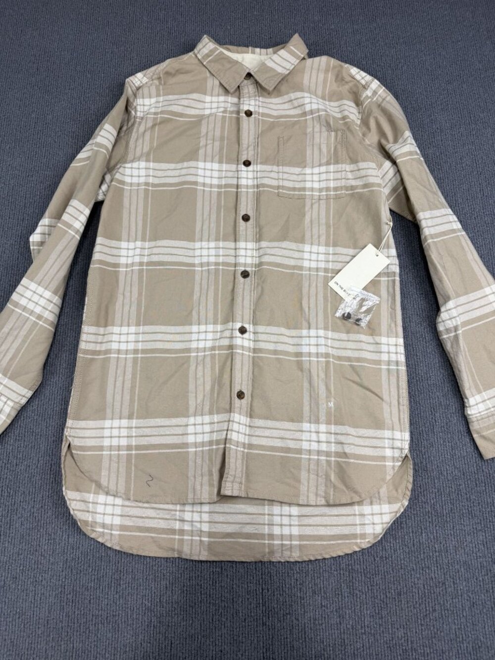 On The Byas Mens Beige White Plaid Button-Up Shirt NWT M